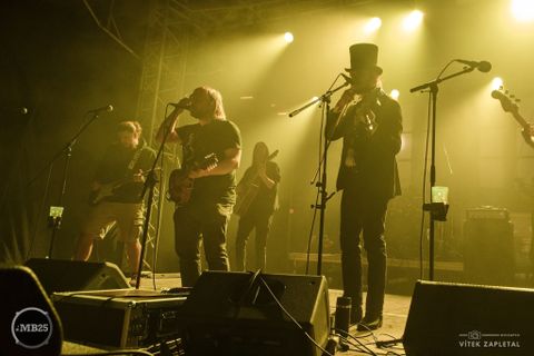 Foto z festivalu Mezi Bloky 2025