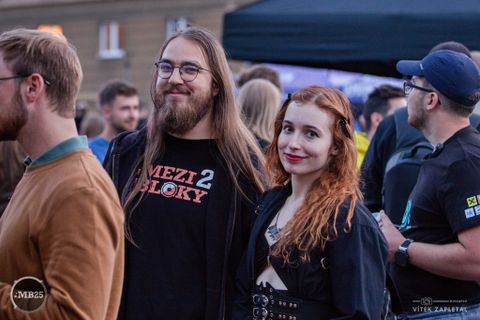 Foto z festivalu Mezi Bloky 2025