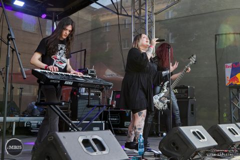 Foto z festivalu Mezi Bloky 2025