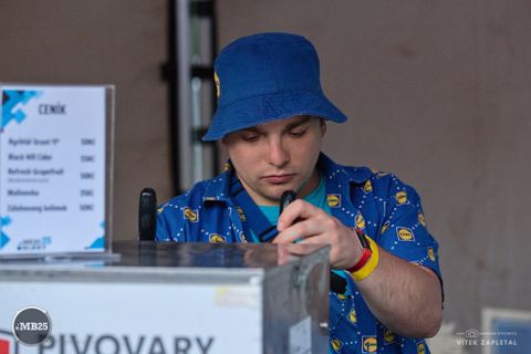 Foto z festivalu Mezi Bloky 2025