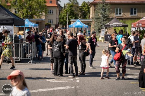Foto z festivalu Mezi Bloky 2025