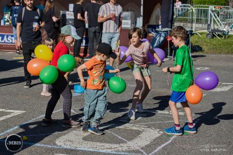 Foto z festivalu Mezi Bloky 2025