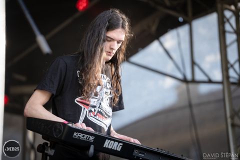 Foto z festivalu Mezi Bloky 2025