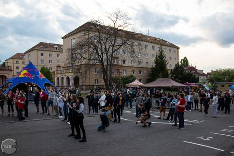 Foto z festivalu Mezi Bloky 2023