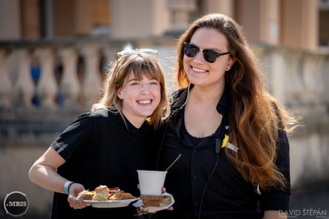 Foto z festivalu Mezi Bloky 2025