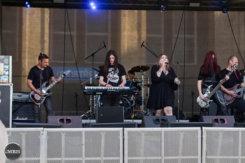 Foto z festivalu Mezi Bloky 2025