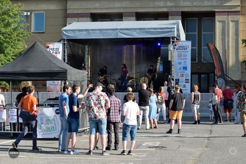 Foto z festivalu Mezi Bloky 2024