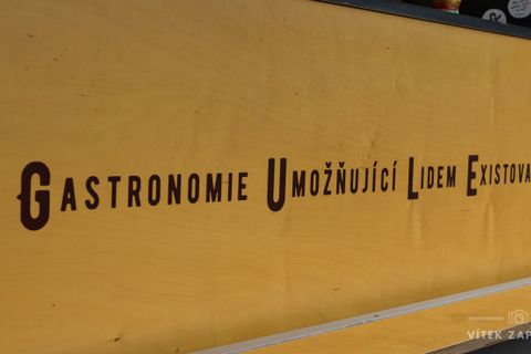 Foto z festivalu Mezi Bloky 2023