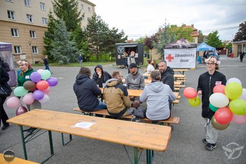 Foto z festivalu Mezi Bloky 2026