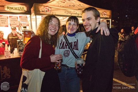 Foto z festivalu Mezi Bloky 2023