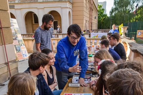 Foto z festivalu Mezi Bloky 2025