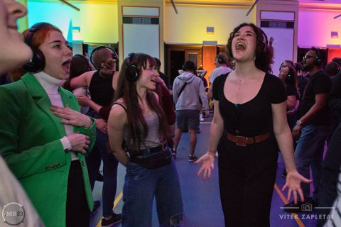 Foto z festivalu Mezi Bloky 2023