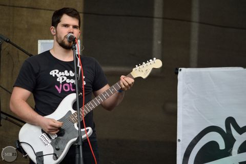 Foto z festivalu Mezi Bloky 2023