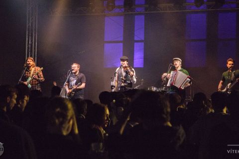 Foto z festivalu Mezi Bloky 2023