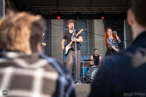 Foto z festivalu Mezi Bloky 2024