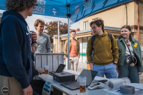 Foto z festivalu Mezi Bloky 2026