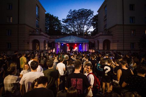 Foto z festivalu Mezi Bloky 2022