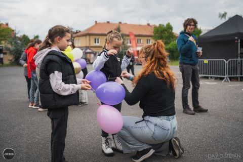 Foto z festivalu Mezi Bloky 2026