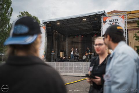 Foto z festivalu Mezi Bloky 2026