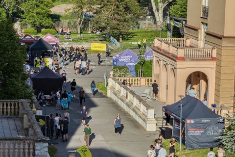 Foto z festivalu Mezi Bloky 2025