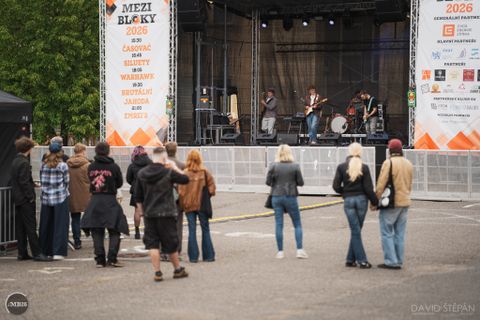 Foto z festivalu Mezi Bloky 2026