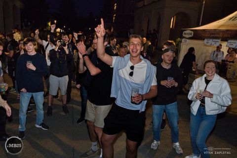 Foto z festivalu Mezi Bloky 2025