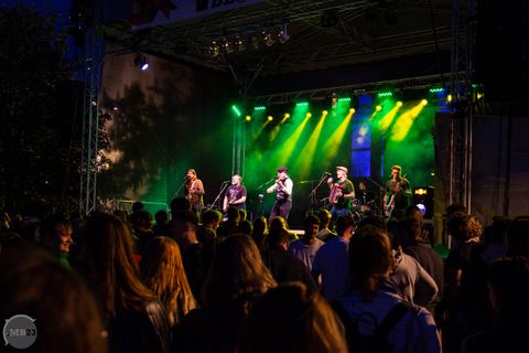 Foto z festivalu Mezi Bloky 2023