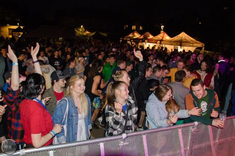 Foto z festivalu Mezi Bloky 2023