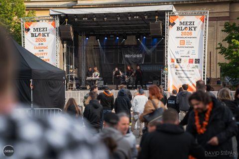 Foto z festivalu Mezi Bloky 2026