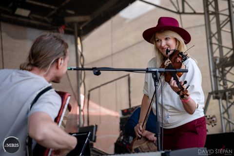 Foto z festivalu Mezi Bloky 2025