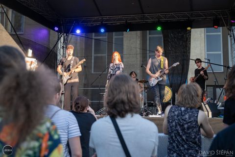 Foto z festivalu Mezi Bloky 2024