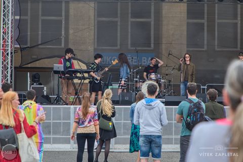 Foto z festivalu Mezi Bloky 2023