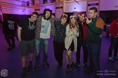 Foto z festivalu Mezi Bloky 2023