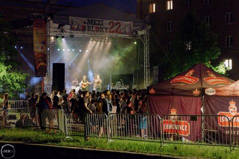 Foto z festivalu Mezi Bloky 2022
