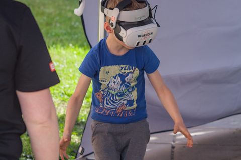 Foto z festivalu Mezi Bloky 2025