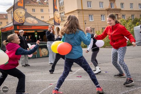 Foto z festivalu Mezi Bloky 2026