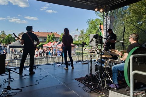 Foto z festivalu Mezi Bloky 2024