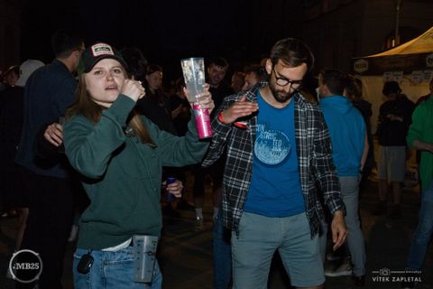 Foto z festivalu Mezi Bloky 2025