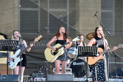 Foto z festivalu Mezi Bloky 2022