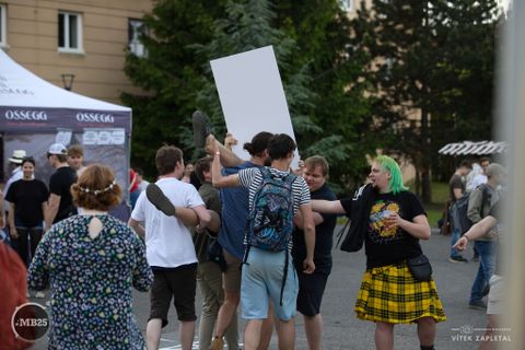 Foto z festivalu Mezi Bloky 2025